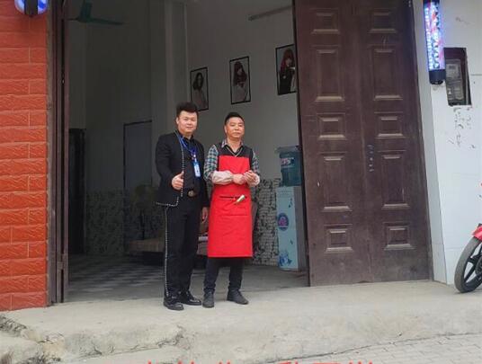 麗竹感恩小分隊上門送禮，禮物你收到了嗎