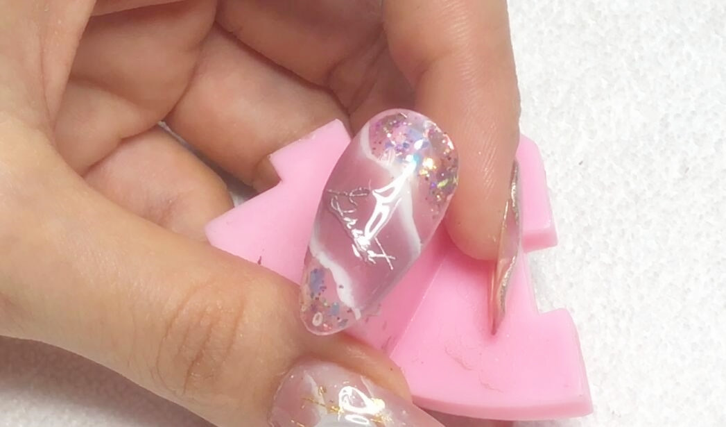 1586750792257760.jpg 20200325夢幻夏天美甲.jpg