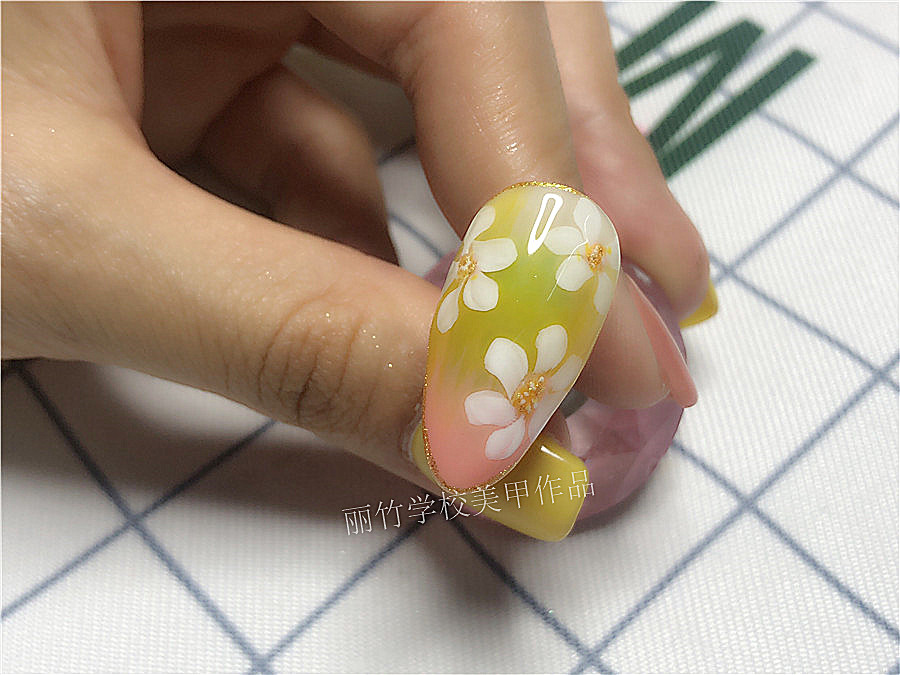 1590981372834848.jpg 20200423田園風小圓筆花卉.jpg