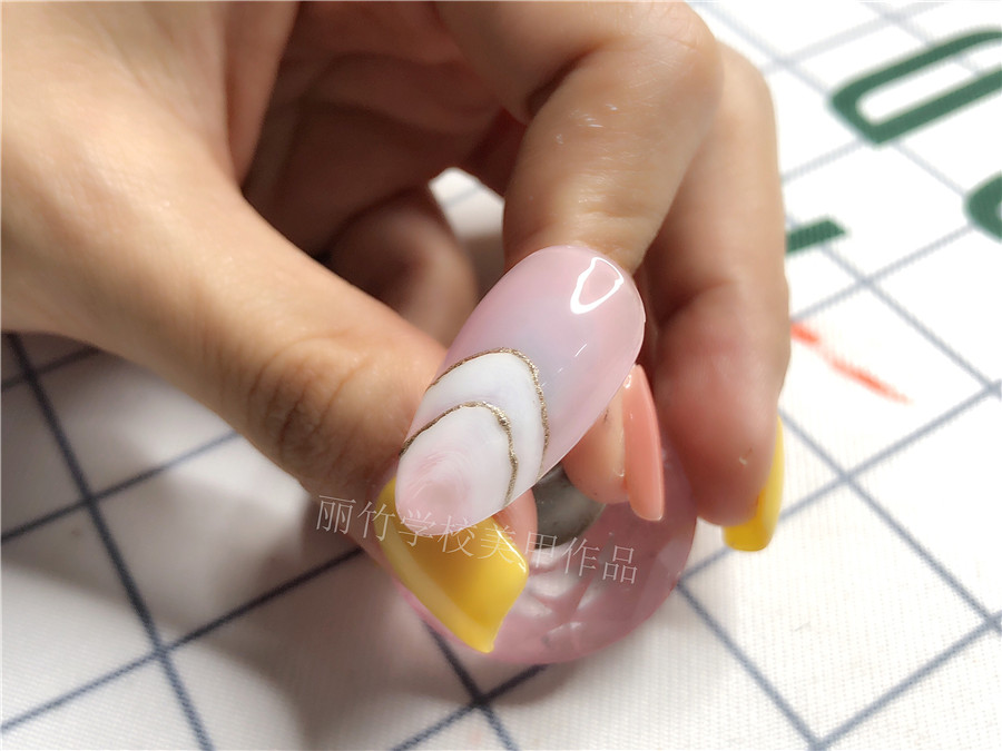 1591778030659872.jpg 20200427小山丘紋美甲_副本.jpg