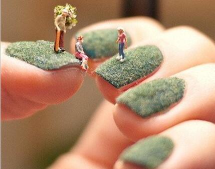 南寧美甲學(xué)校：如何讓甲油膠更牢固？