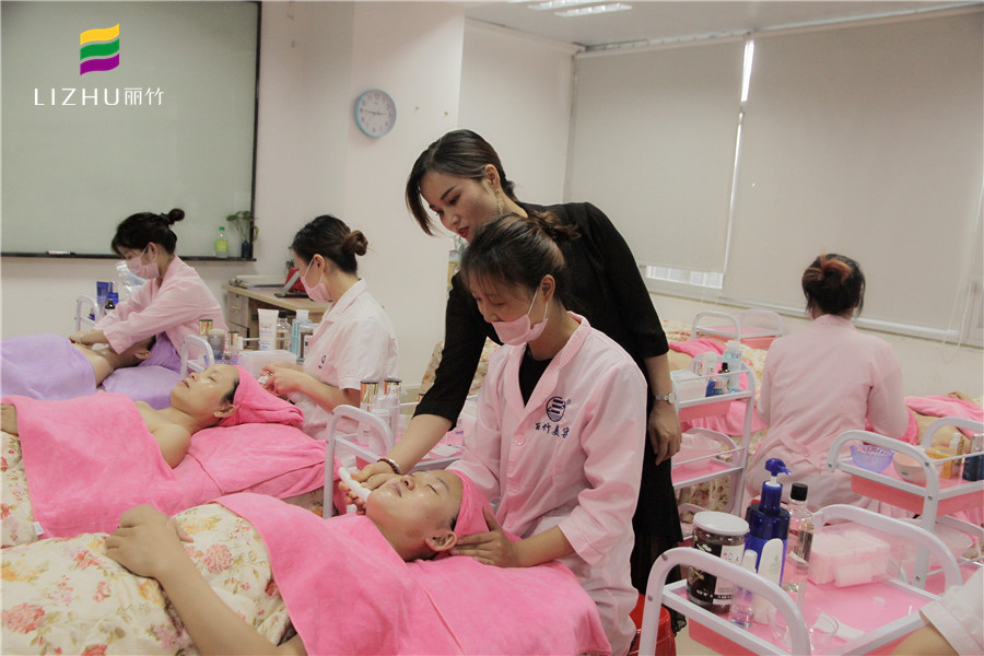 1596856188265909.jpg IMG_9586.jpg