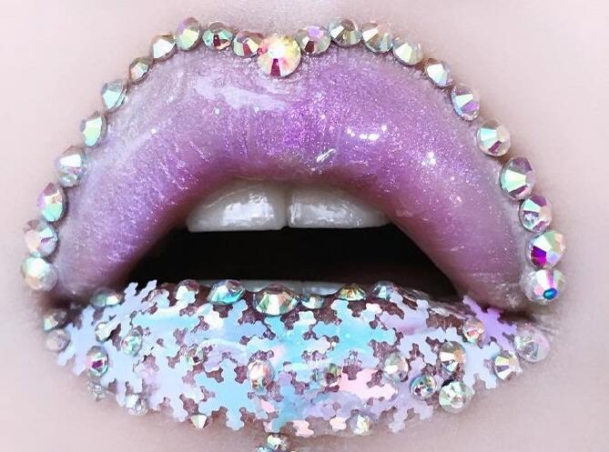 玩味人魚姬唇妝，趣味又有個(gè)性