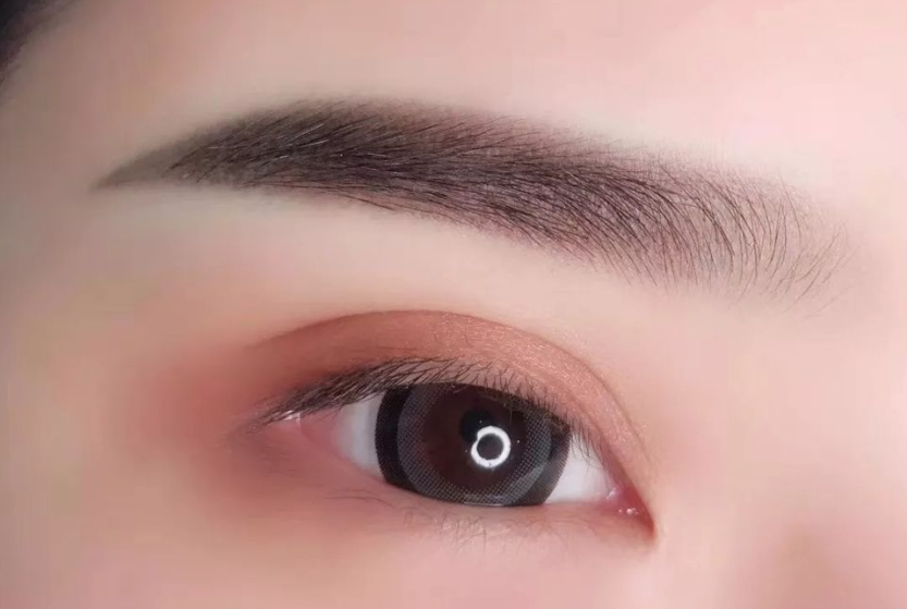 紋繡技巧：如何做出顧客滿意的眉毛