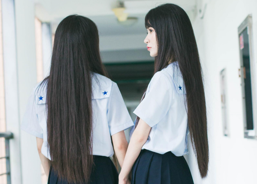 分享關(guān)于“黑長直”的美發(fā)護(hù)理技巧