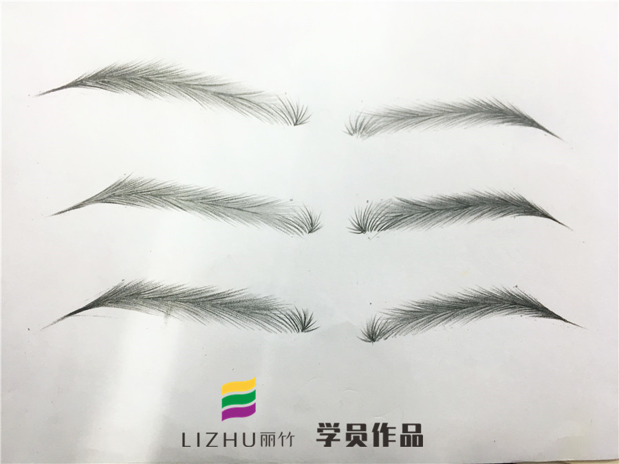 化妝新手如何畫眉？去廣西出名的彩妝培訓(xùn)看看