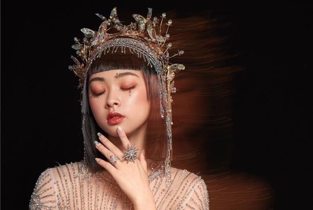 奢華復(fù)古造型，詮釋南寧學(xué)化妝哪家專業(yè)
