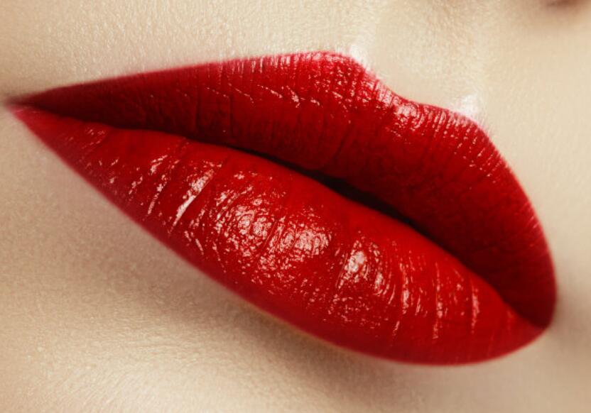 紋唇后不能吃哪些東西？快來看看廣西專業(yè)紋繡學(xué)學(xué)校怎么說