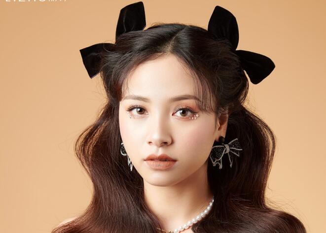 廣西專(zhuān)業(yè)學(xué)校彩妝作品：甜美公主造型