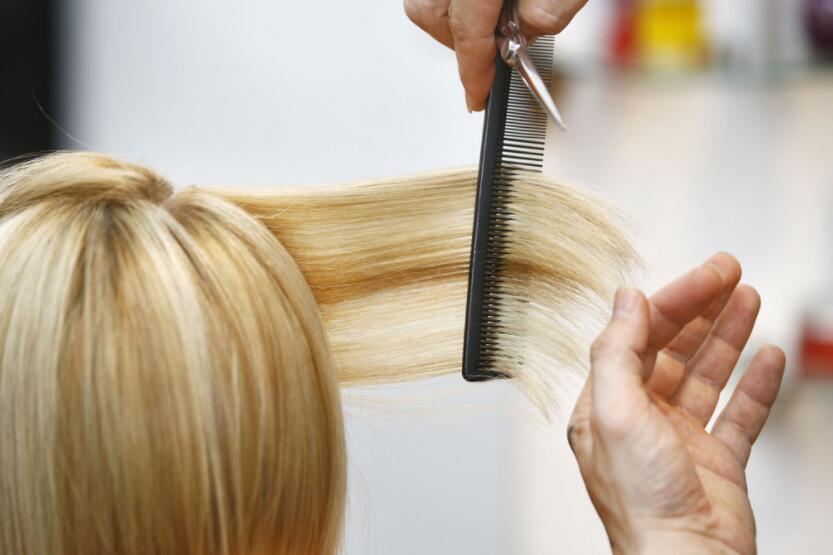 圓形長(zhǎng)發(fā)修剪技巧的筆記，廣西美發(fā)學(xué)校整理好了