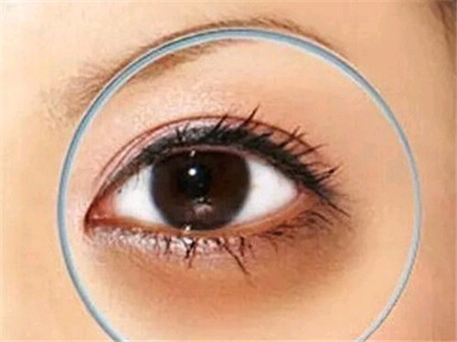 堪比PS的遮瑕教程，南寧學化妝的學校幫你找到了