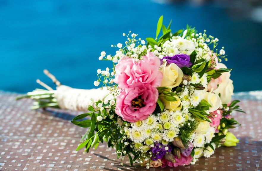  插花過程中簡單實用的小技巧，南寧花藝培訓(xùn)班大放送