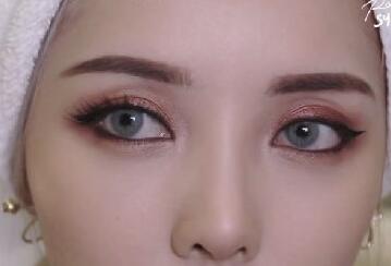 小眼睛適合哪些妝容？廣西化妝培訓(xùn)學(xué)校幫你答疑