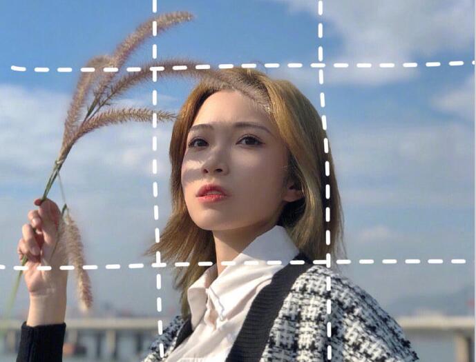 使用拍照構圖妝容技巧，和廣西化妝培訓班學習吧