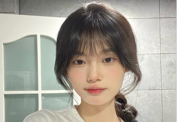 粉嫩韓國(guó)學(xué)妹妝，快和廣西彩妝造型學(xué)校學(xué)起來