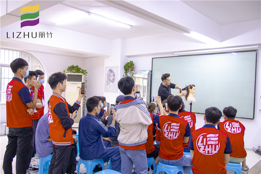 1635407946531223.jpg IMG_9334.jpg