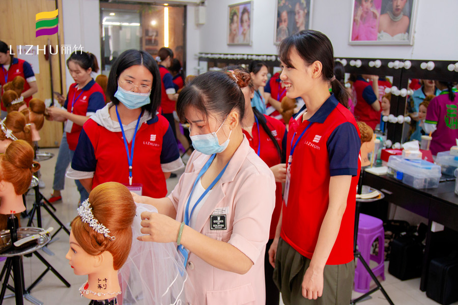 1637223649528100.jpg IMG_8951.jpg