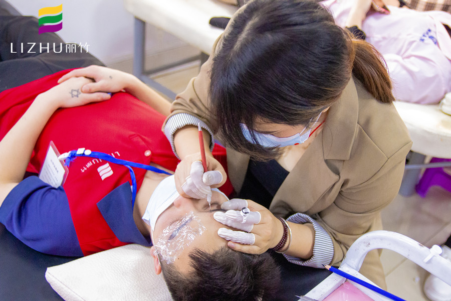 紋眉操作5大技巧，南寧紋繡技巧分享