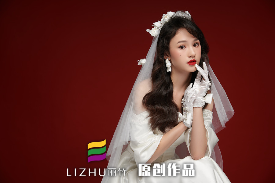 三角形臉型新娘妝怎么畫？南寧彩妝培訓告訴你