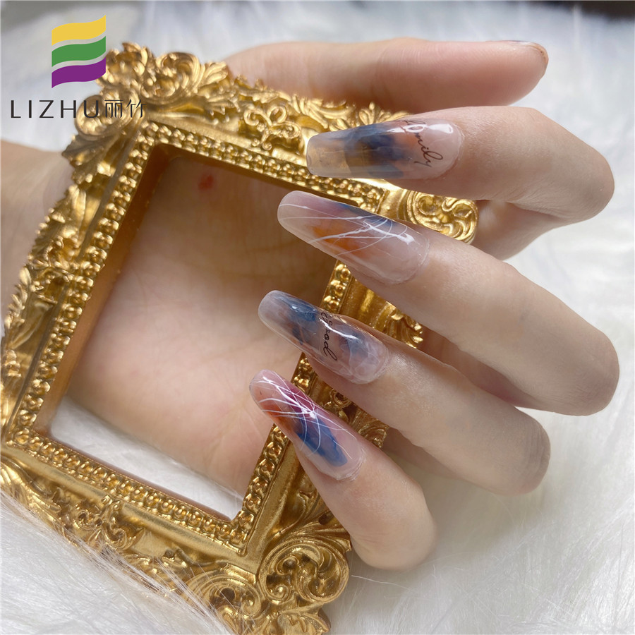 廣西哪里可以學(xué)日式美甲 ？日式美甲有什么特點(diǎn)