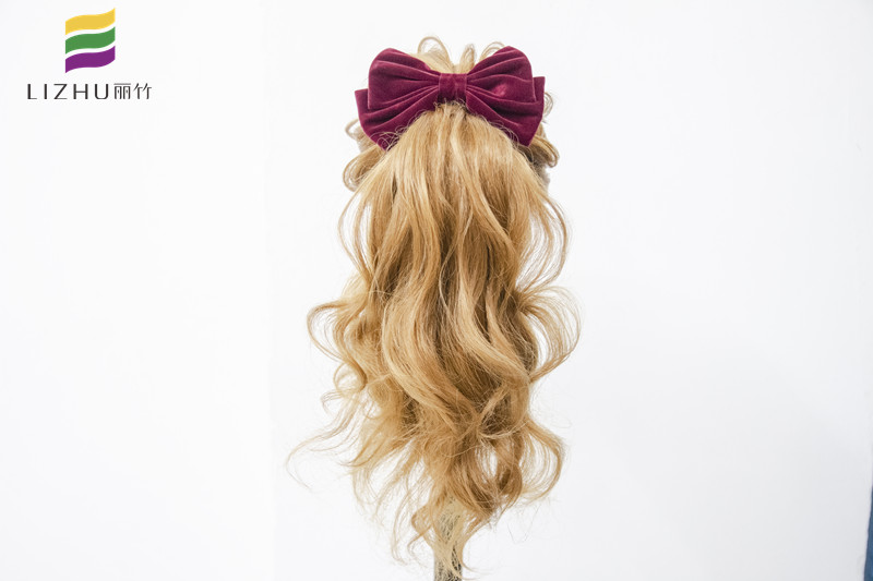 想知道廣西教編發(fā)哪家時尚？來看看麗竹學校的編發(fā)作品吧