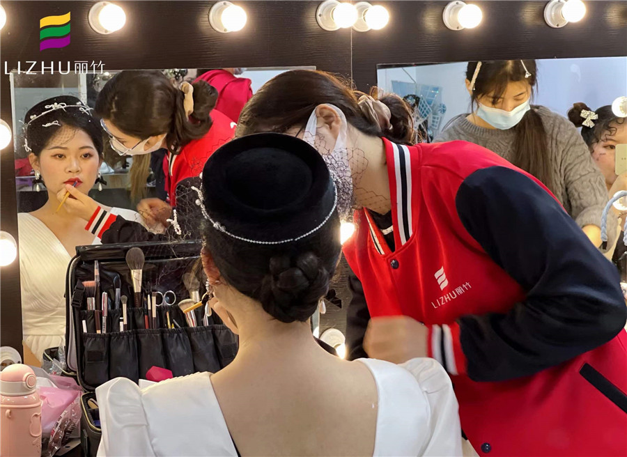 南寧新娘妝容培訓(xùn)-輕復(fù)古造型教程