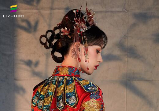 中式秀禾編發(fā)造型，麗竹時(shí)尚造型班作品