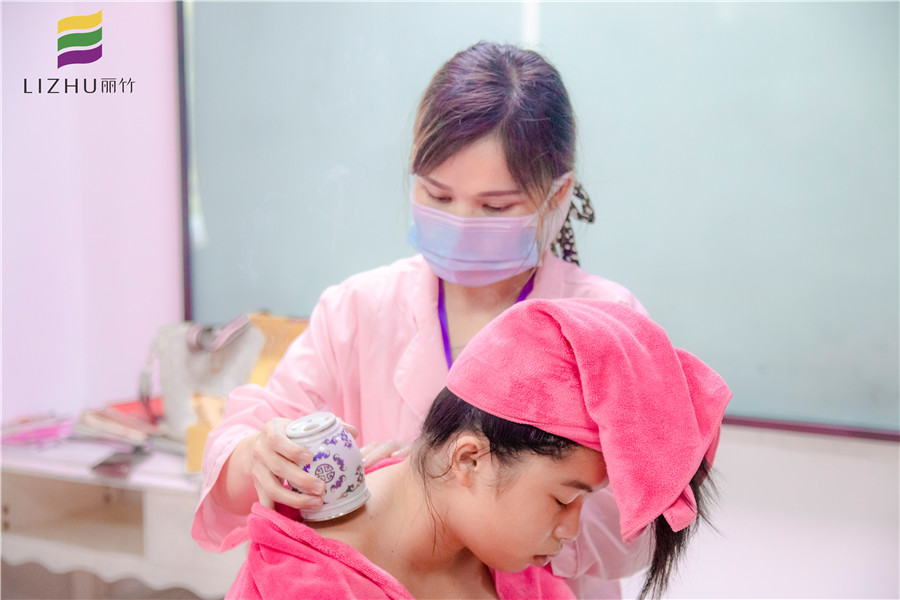 艾灸次數(shù)越多越好嗎？快聽南寧中醫(yī)美容培訓(xùn)班老師怎么說