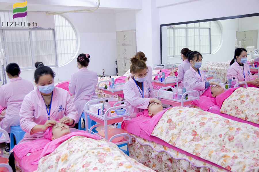 1650533476578198.jpg 1641201757857405.jpg