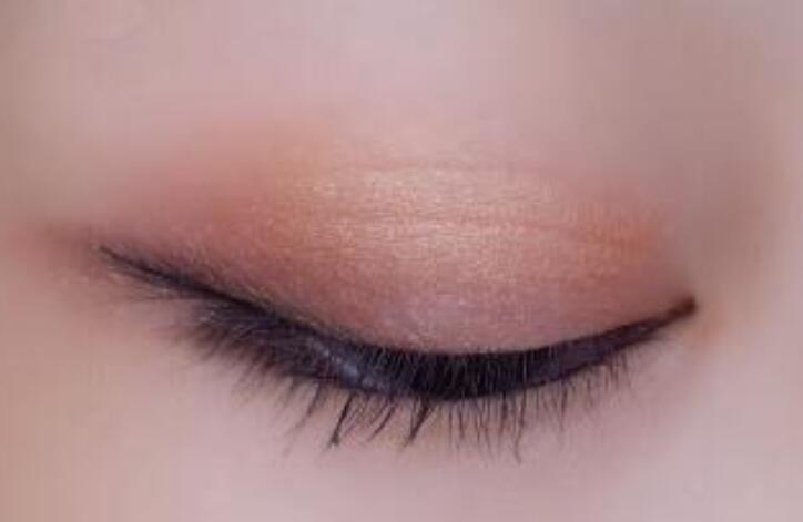 紋完美瞳線后24小時注意事項(xiàng)，廣西南寧學(xué)紋繡