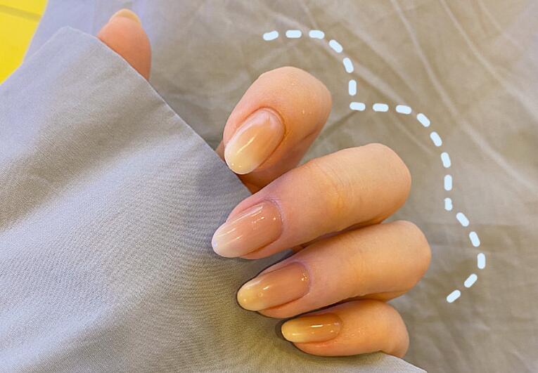 網(wǎng)紅長款美甲圖片，南寧美甲學(xué)校排行十大名校分享