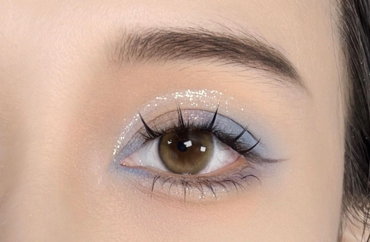 芝士海鹽夏日眼妝教程，告訴你南寧彩妝學(xué)校哪家時尚