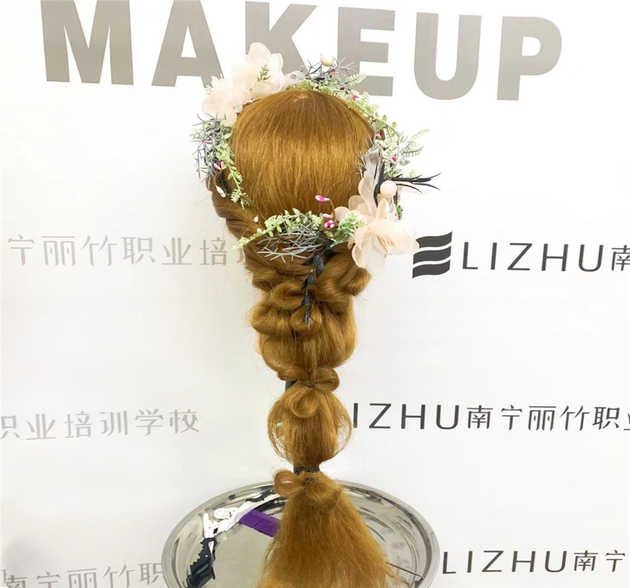 1655347114695480.jpg 02.jpg