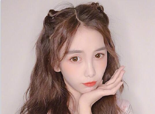 甜妹編發(fā)教程，南寧編發(fā)培訓學校教你學編發(fā)