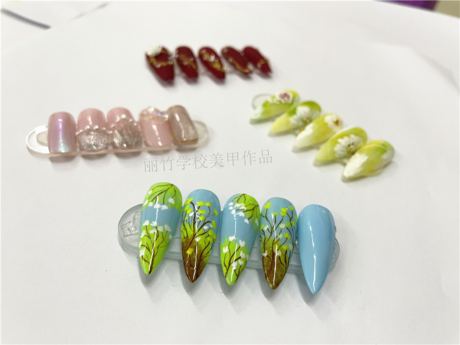 夏日美甲圖片顯白氣質(zhì)2022，南寧美甲培訓(xùn)專業(yè)作品