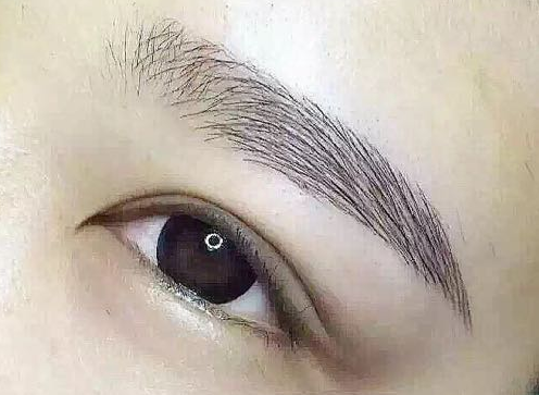 處理霧眉眉頭的原則，廣西紋繡培訓(xùn)紋眉課程