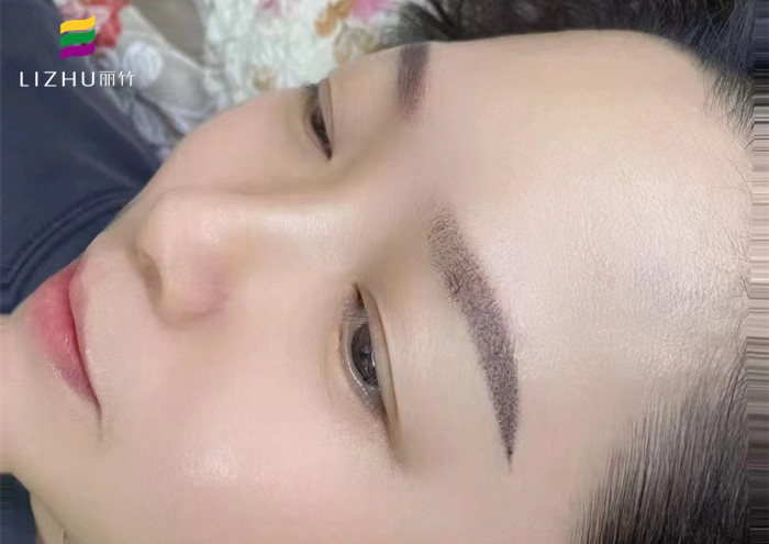 一年內(nèi)可以紋幾次眉毛？廣西南寧紋繡學(xué)校解答