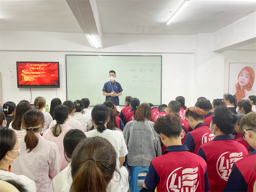 1667284158707469.jpg 玉.JPG