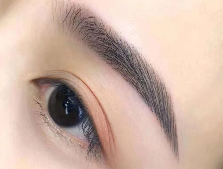 紋眉的價格怎么決定？南寧紋繡十大名校揭秘