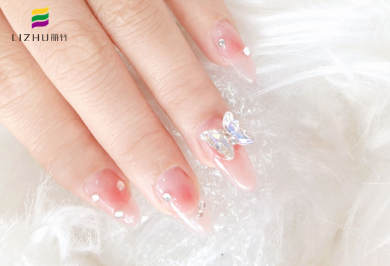 冰透色美甲 ，真的是又仙又低調(diào)