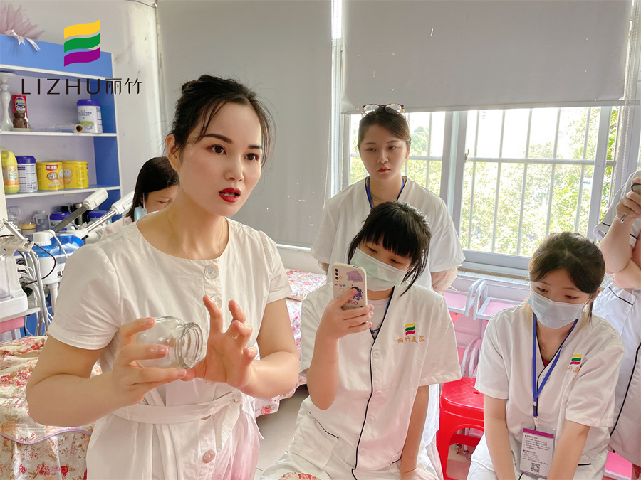 冬天拔火罐的注意事項(xiàng)，南寧學(xué)中醫(yī)經(jīng)絡(luò)知識(shí)