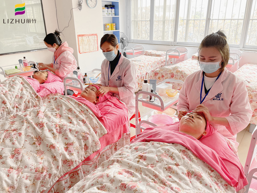 1672909824118995.jpg IMG_0404.JPG