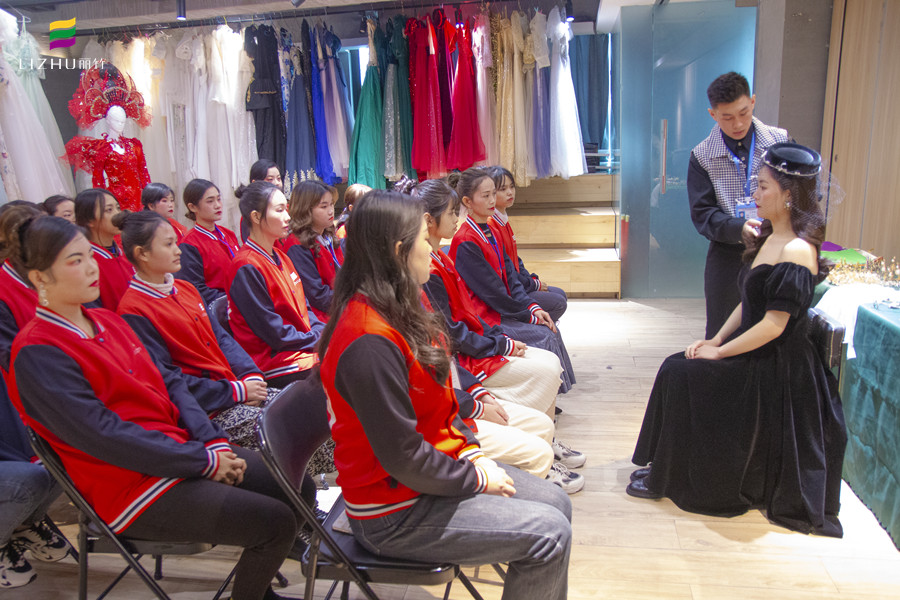 1675926889243809.jpg IMG_4524.jpg