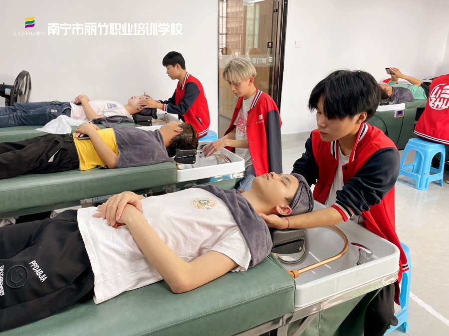 1678932784397369.jpg IMG_7942.JPG