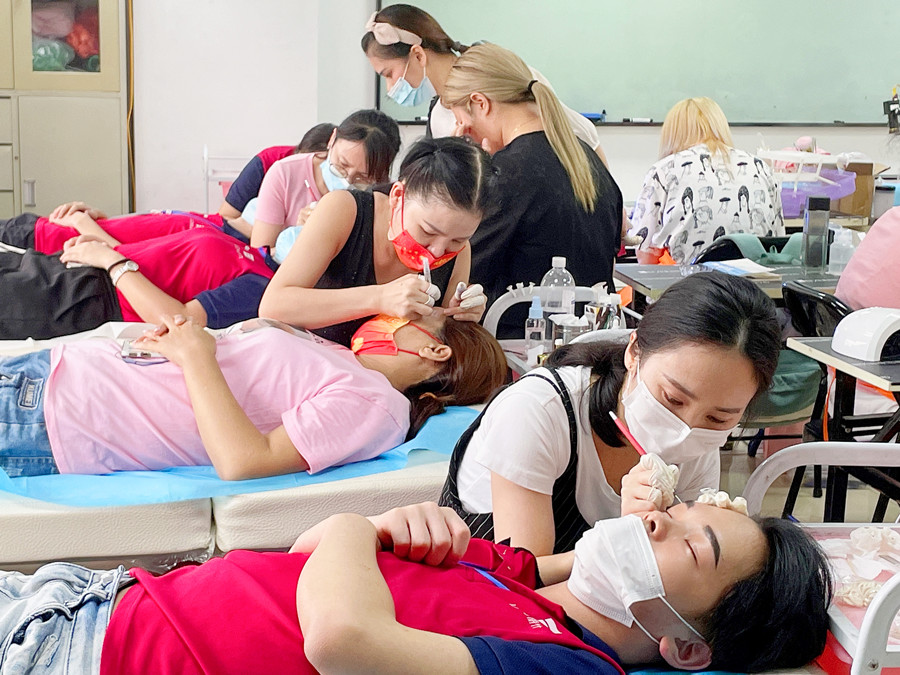 1682498580476982.jpg IMG_3804.JPG