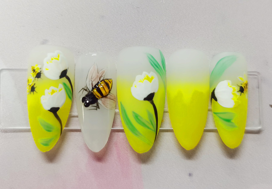 馬卡龍美甲，廣西美甲培訓(xùn)學(xué)員作品