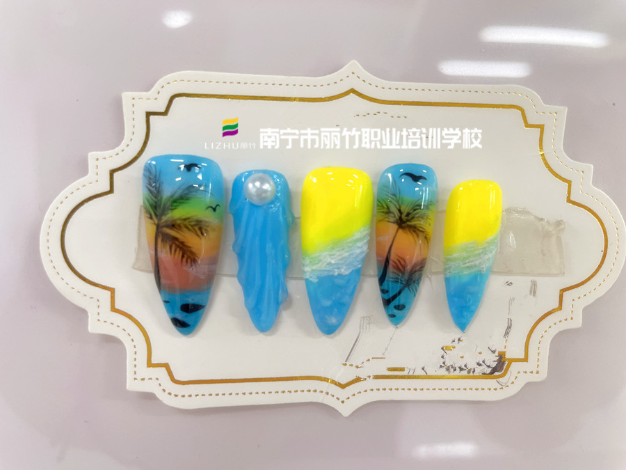 海洋風(fēng)美甲，南寧美甲學(xué)校畢業(yè)班作品