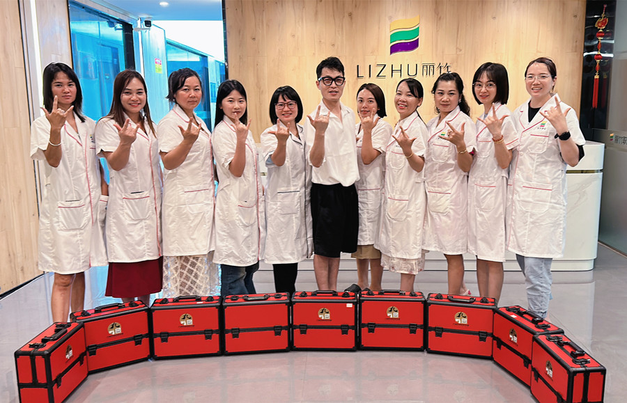 紋繡畢業(yè)感言：麗竹紋繡全能大師班，加油！