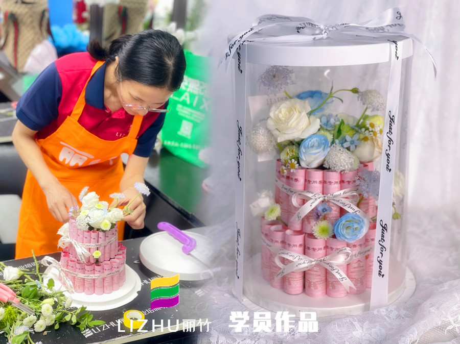 蛋糕花盒制作，南寧花藝學(xué)校課堂實(shí)訓(xùn)
