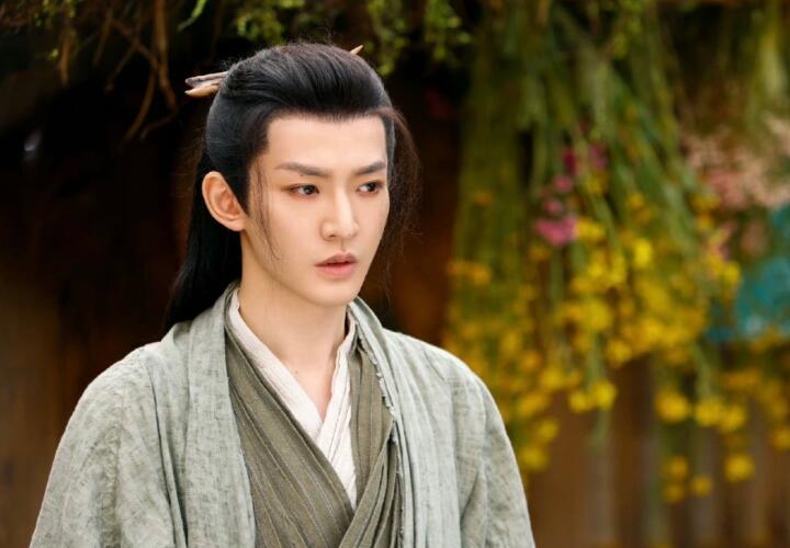 涂山璟眼妝教程，廣西彩妝眼妝培訓(xùn)